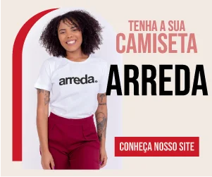 tenha sua camiseta arreda branca
