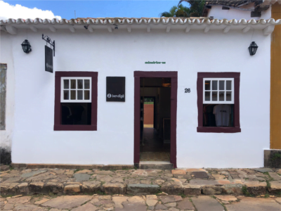 loja bendize tiradentes roupas com frases mineiras